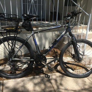 2011 KHS Bicycles Alite 100 Hybrid Blue