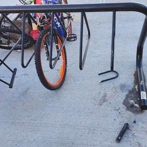 2013 Schwinn Roadster Trike Unisex tricycle Blue