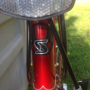 1983 Shogun 300 CrMo Red