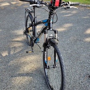 2016 Decathlon Rockrider 340 Silver, gray or bare metal and Blue