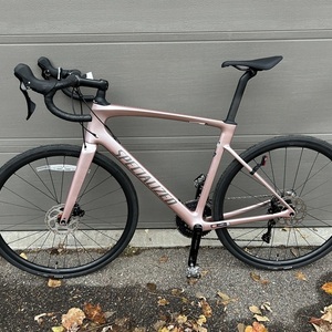 2025 Specialized Roubaix SL8 Sport 105 Pink