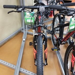 2017 Specialized HardrockV Black and Red