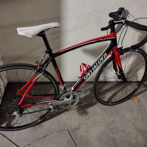 2024 Specialized L Red