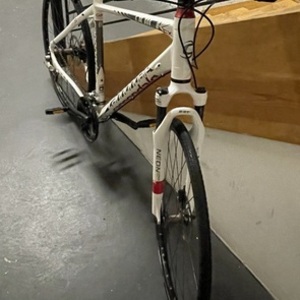 2012 Cannondale Quick CX 3 White, Silver, gray or bare metal, and Red