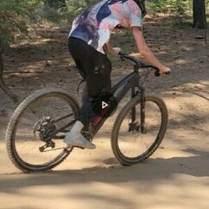 Specialized camber carbon Black