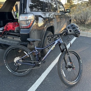 2010 Giant Embolden 2 Milky Way XS 2 02103 Black