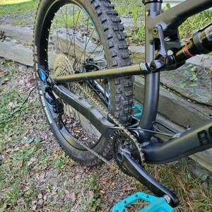 2022 Rocky Mountain Bicycles Element A10 SM Black