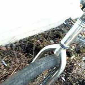 GT Bicycles Dyno Silver, gray or bare metal and Black
