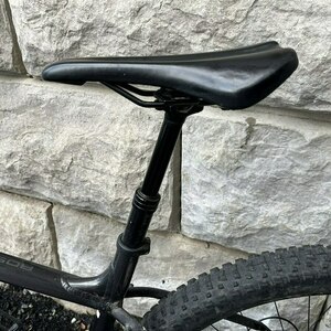 2021 Trek Black
