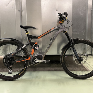 2017 Haibike Xduro Nduro 8.0 Silver, gray or bare metal