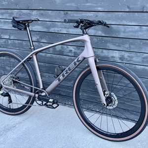2025 Trek FX Sport 6 Brown and Yellow or Gold