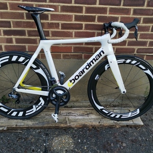 2018 Boardman Bikes Elite Air 9.4 White