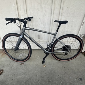 2022 Specialized Diverge comp e5 evo Silver, gray or bare metal