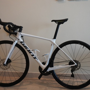 2025 Giant TCR Advanced disc 2 pro compact White