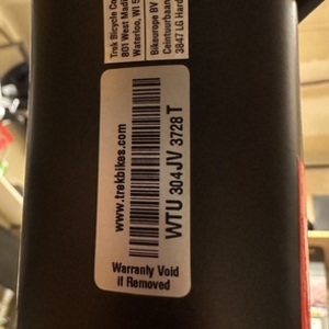 2024 Trek Roscoe 8 Black and Green