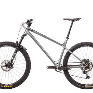 2021 Commencal Bikes Meta HT AM Silver, gray or bare metal