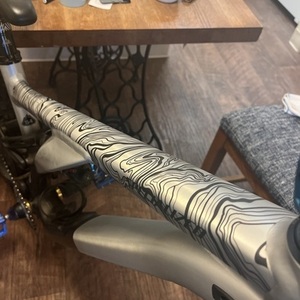 2023 Specialized Stumpjumper EVO Alloy Silver, gray or bare metal