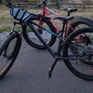 2021 Rocky Mountain Bicycles B0153 Black and Blue