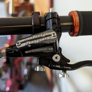 2017 Santa Cruz Hightower CC X01 LG 29 Red