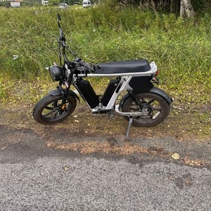2023 Juiced Bikes Hyper scrambler 2 Silver, gray or bare metal