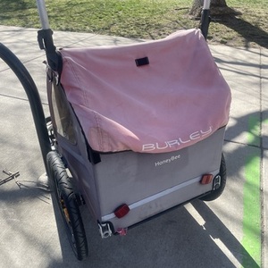 Burley Design HoneyBee bike trailer Red