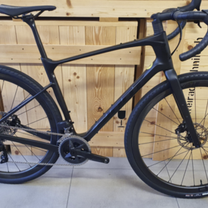 2022 Giant Giant Revolt Adv Pro 1 Black