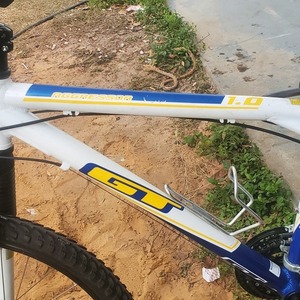 GT Bicycles AGGRESSOR 1.O Stickers tape or other cover-up and Blue