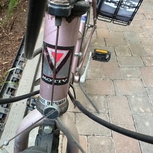 2000 Motiv Hybrid CrossMotiv8R Womens Pink