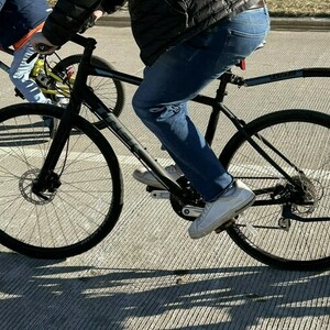 2019 Trek FX 2 DISC L BK Black