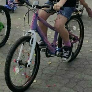 2022 Woom 4 Blue