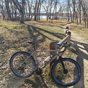 2023 Lynskey Helix GR Silver, gray or bare metal