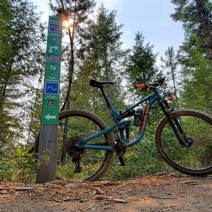 2021 Kona Process 134 DL Green and Orange