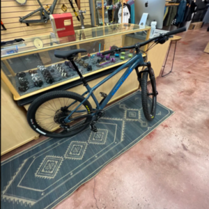 2025 Santa Cruz Chameleon Blue