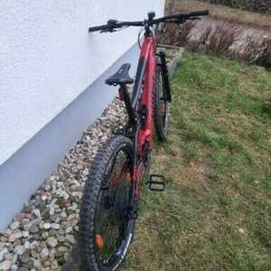 2024 Ghost E-ASX Essential 160 Black and Red