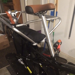 Yuba Mundo cargo bike (rear storage) Black