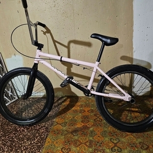 2024 Fit bike Co. Str Pink