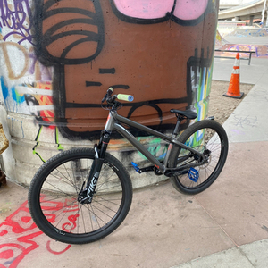 2022 Specialized P3 Silver, gray or bare metal