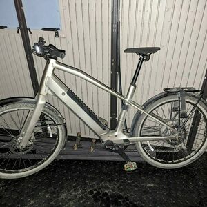 Canyon bicycles Precede:On 5 Silver, gray or bare metal