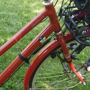 2022 Priority Bicycles TURI Red