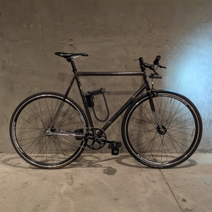 Mercier Kilo TT Pro Silver, gray or bare metal