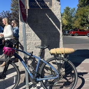 2023 REI Co-op CTY 2.1 Blue