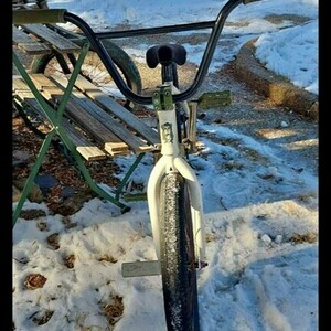 Subrosa Subrosa White and Green