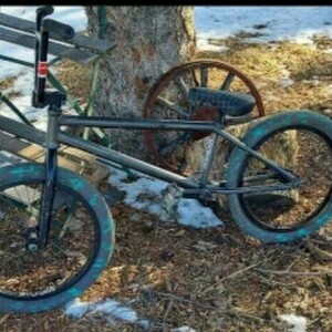 Subrosa Silver, gray or bare metal