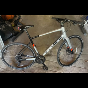 2021 Marin Bikes Fairfax 3 Silver, gray or bare metal