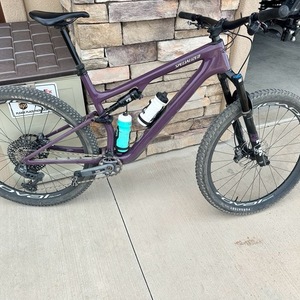2024 Specialized Epic 8 Expert Purple