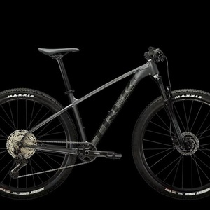 2023 Trek X-Caliber 8 Silver, gray or bare metal and Black