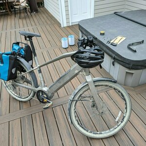 Canyon bicycles Precede:On 5 Silver, gray or bare metal