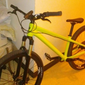 2015 Specialized P3 Yellow or Gold