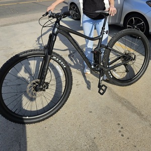 2025 Giant Stance Black