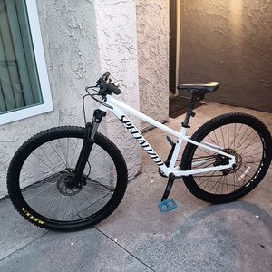 2025 Specialized M White and Black